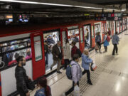 El Metro de Barcelona va registrar dimecres un 3% més de validacions que una setmana abans