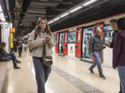 Els usuaris de TMB valoren el servei del metro i del bus amb un 8,19 i un 8,21, respectivament