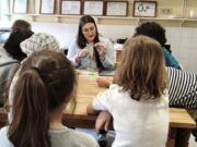 L’educació tecnològica sense pantalles guanya protagonisme a Madrid