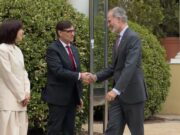 Felip VI defensa la tasca de la comunitat científica i en reclama més suport: “El talent per si mateix no és suficient”