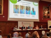 Més universitats aposten per l’aprenentatge durant l’envelliment